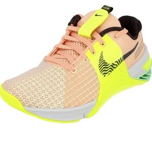 Nike Womens Metcon 8 Training Shoes